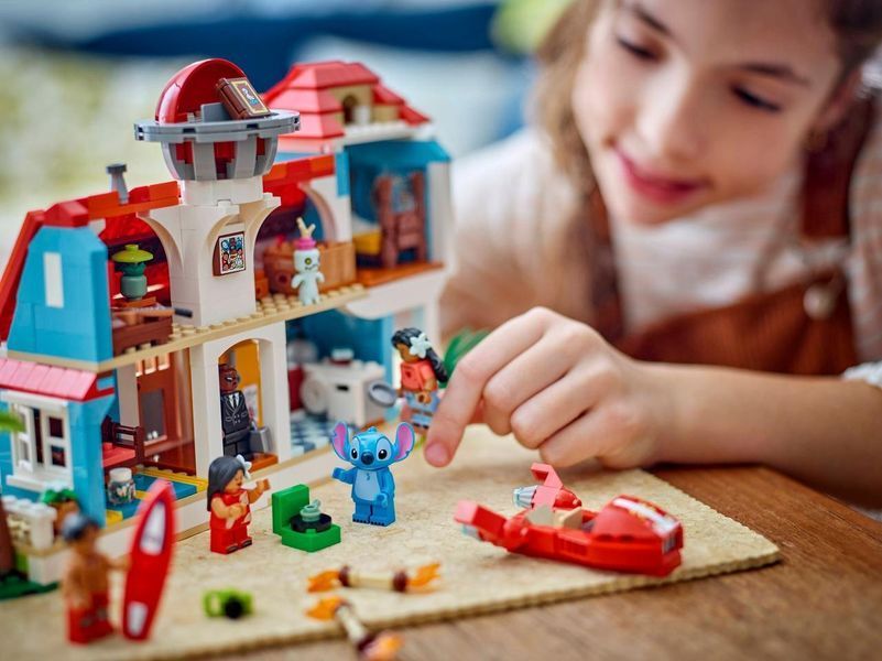 Конструктор Лего Дісней Пляжний будинок Ліло та Стіч Lego Disney 43268 43268 фото