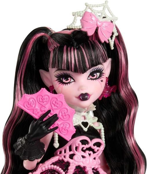 Лялька Монстер Хай Дракулаура день народження Mattel Monster High Draculaura JBG74 JBG74 фото