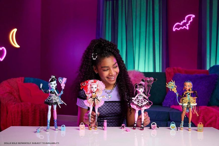 Набір Monster High Страшно солодкий день народження з лялькою Клодін Вульф JBG78 JBG78 фото
